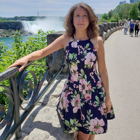 Vince Camuto Fit & Flare Floral Dress - Navy / Pink / Green - Size 6 - Picture 4 of 10